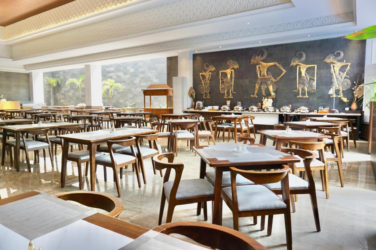 The Malioboro Hotel & Conference Center 日惹 外观 照片