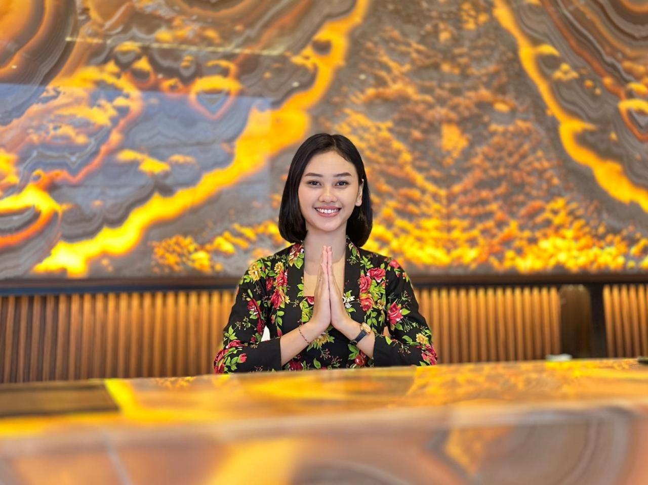 The Malioboro Hotel & Conference Center 日惹 外观 照片